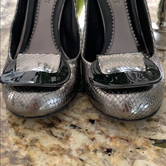 JILL STUART Metallic Snake Skin Pumps - Picture 5 of 7